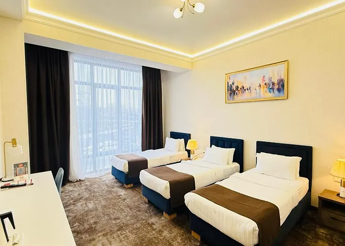 Garnet Mir Airport Hotel